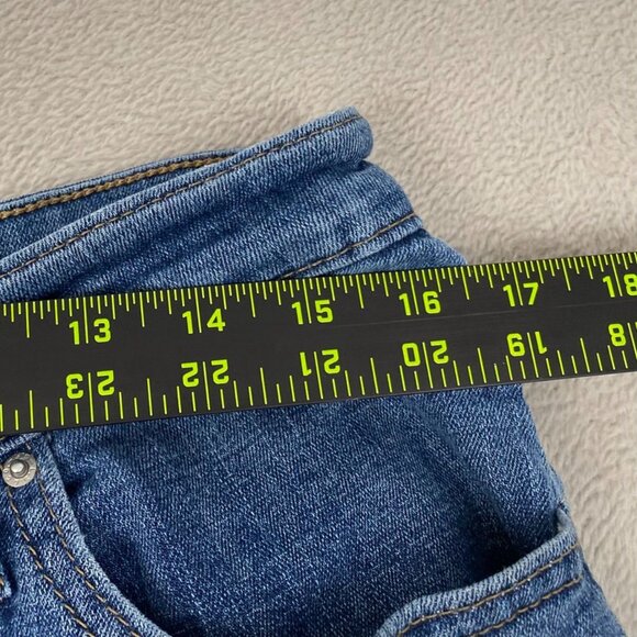 Levis Women's Jeans Size 32 or 32x30 721 High Rise Skinny Medium Wash Denim - Picture 3 of 13